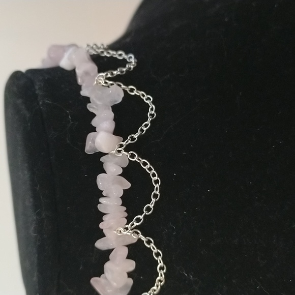 Handmade Quartz Chip Choker - Picture 3 of 4